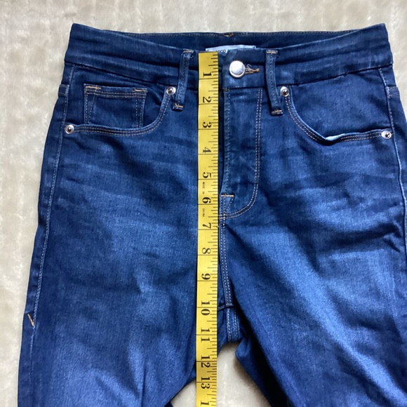 GOOD AMERICAN GOOD WAIST SKINNY CROP JEANS - Picture 9 of 15
